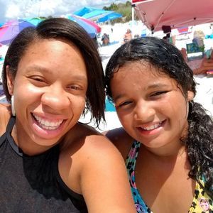 Meet your Posher, Khloe